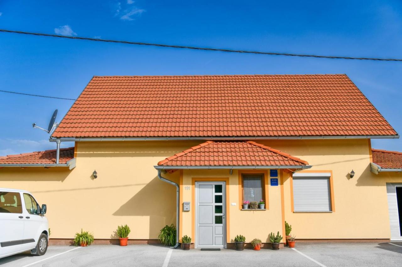 House Matijevic Simic Hotell Grabovac  Exteriör bild